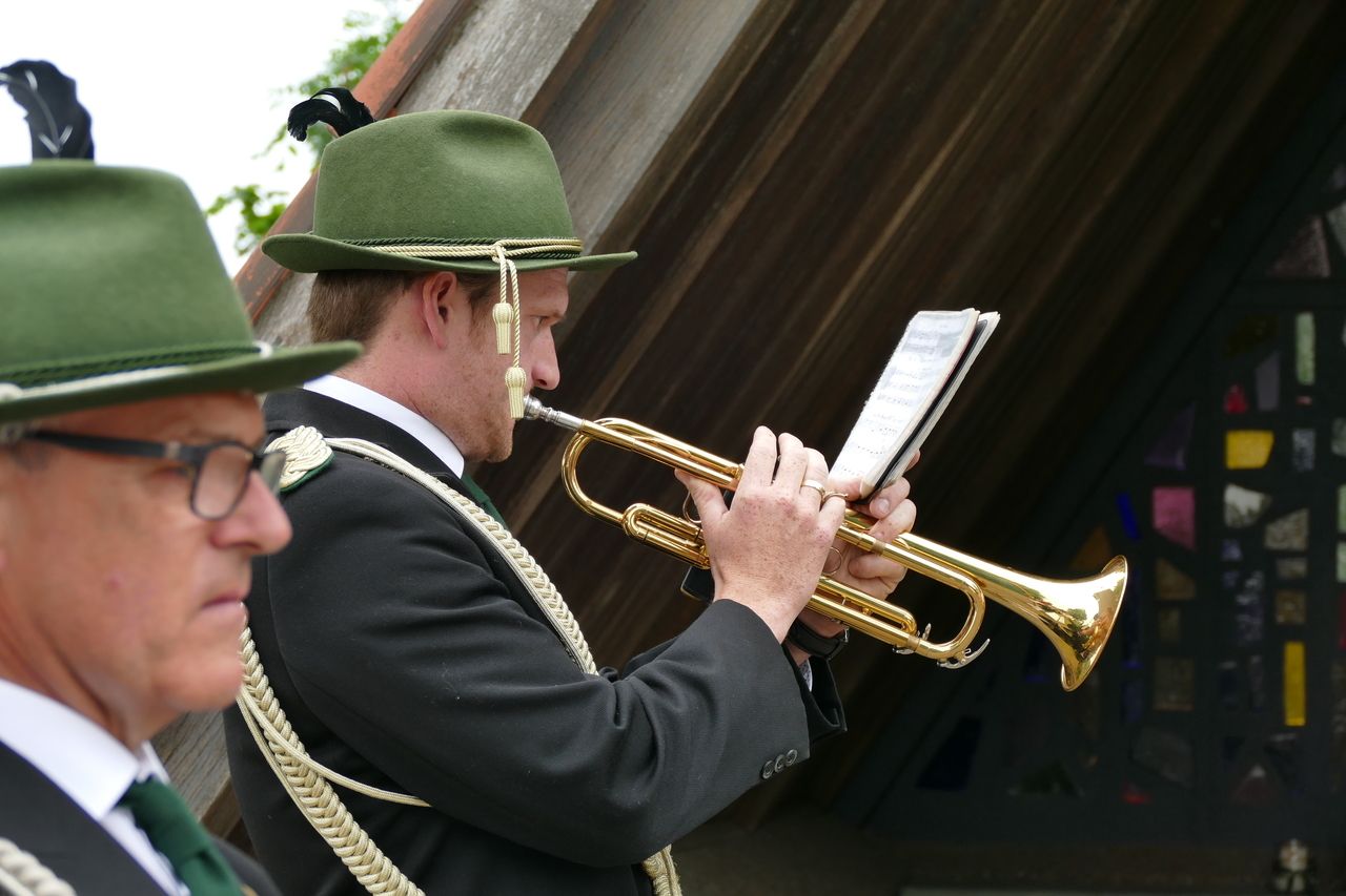 Kranzniederlegung am Ehrenmal in Riesenbeck